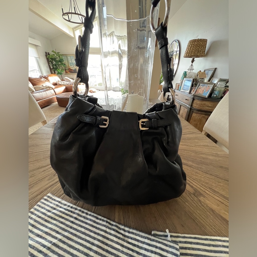 Authentic Prada shoulder handbag. Soft leather with silver hardware. - Picture 3 of 14